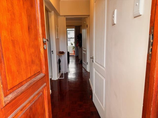 To Let 2 Bedroom Property for Rent in Gardens Western Cape